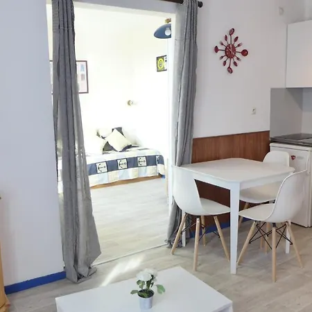 Apartment Ref 551 Ocean , Studio Alcove A Proximite Immediate De La Plage Avec Parking Prive ,3 Personnes Seignosse